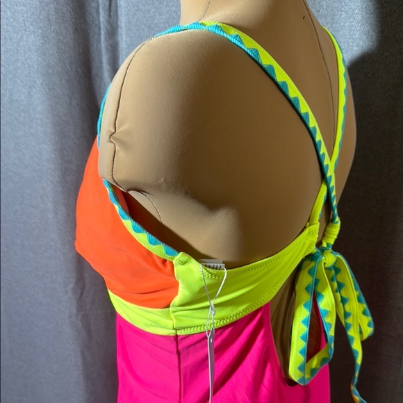 POPVIL Colorful women’s Swimwear - Picture 6 of 11